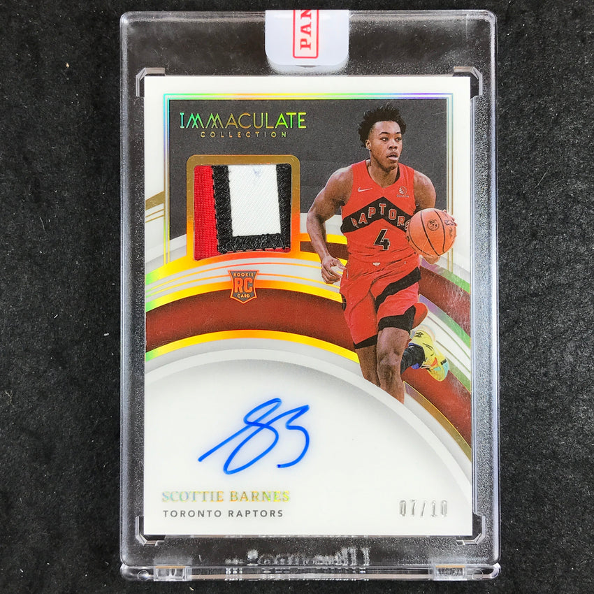2021-22 Immaculate SCOTTIE BARNES Rookie Patch Auto Gold 7/10