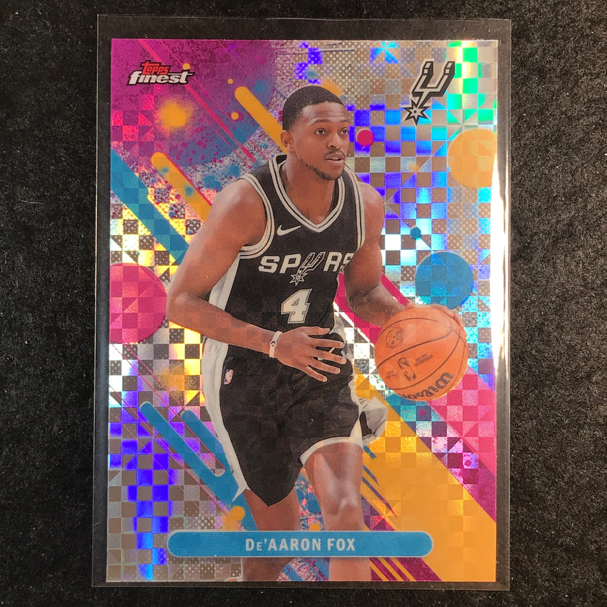 2025-26 Topps Finest DE'AARON FOX Common X-Fractor #99