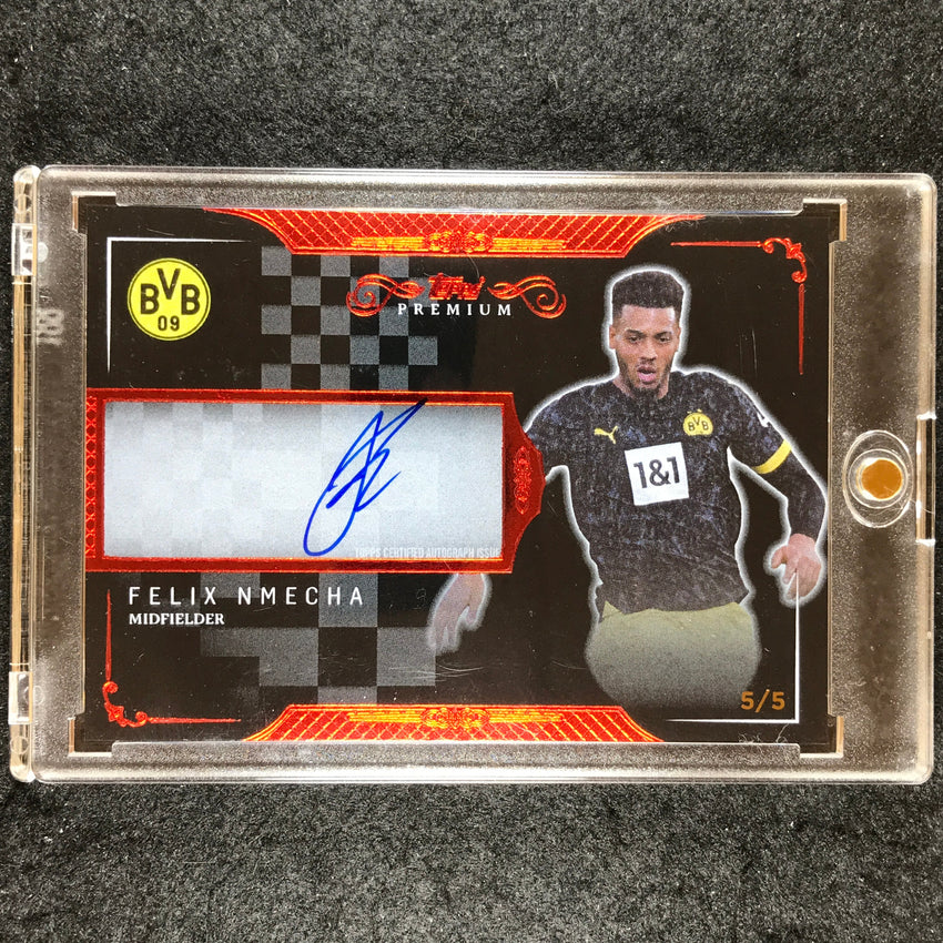2023-24 Topps Premium Borussia Dortmund FELIX NMECHA Premium Black Auto Red 5/5