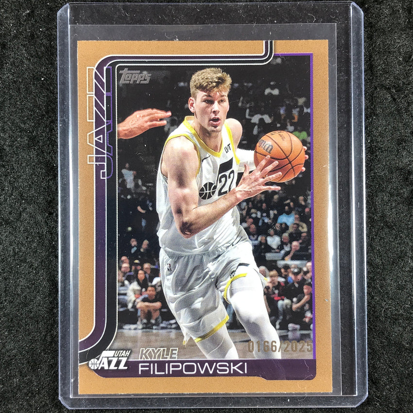 2025-26 Topps KYLE FILIPOWSKI Gold /2025 #134
