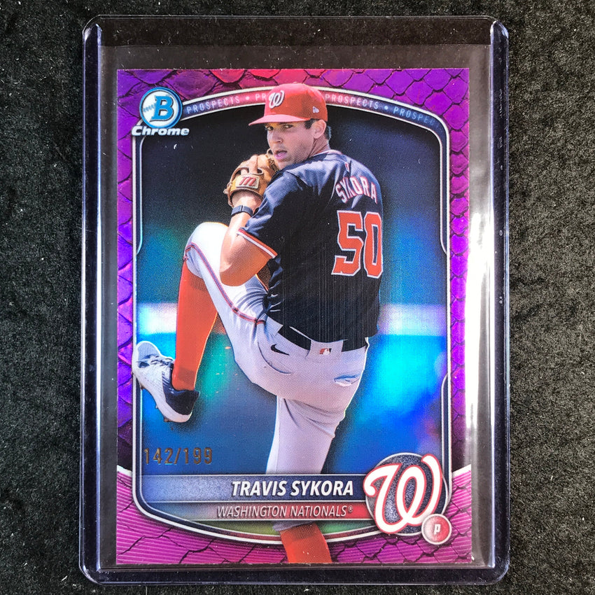 2025 Bowman Draft TRAVIS SYKORA Chrome Fuchsia Reptilian 142/199 #137