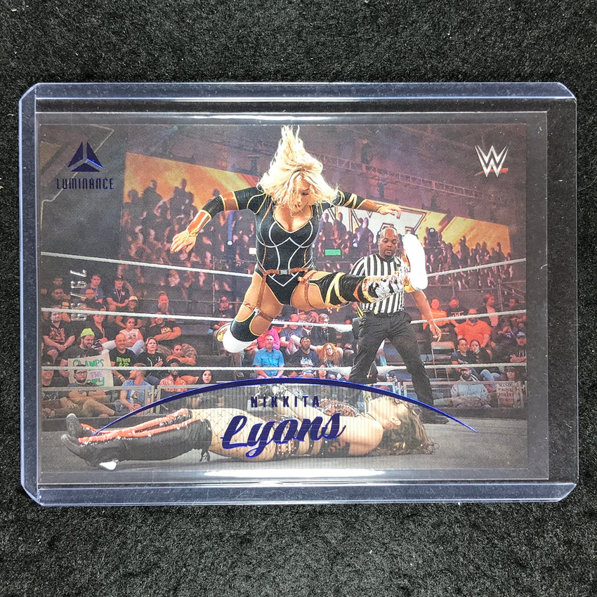 2023 Chronicles WWE NIKKITA LYONS Luminance Blue 79/99