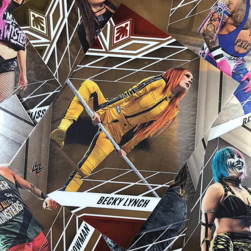 2023 Chronicles WWE BAYLEY Phoenix Base #309