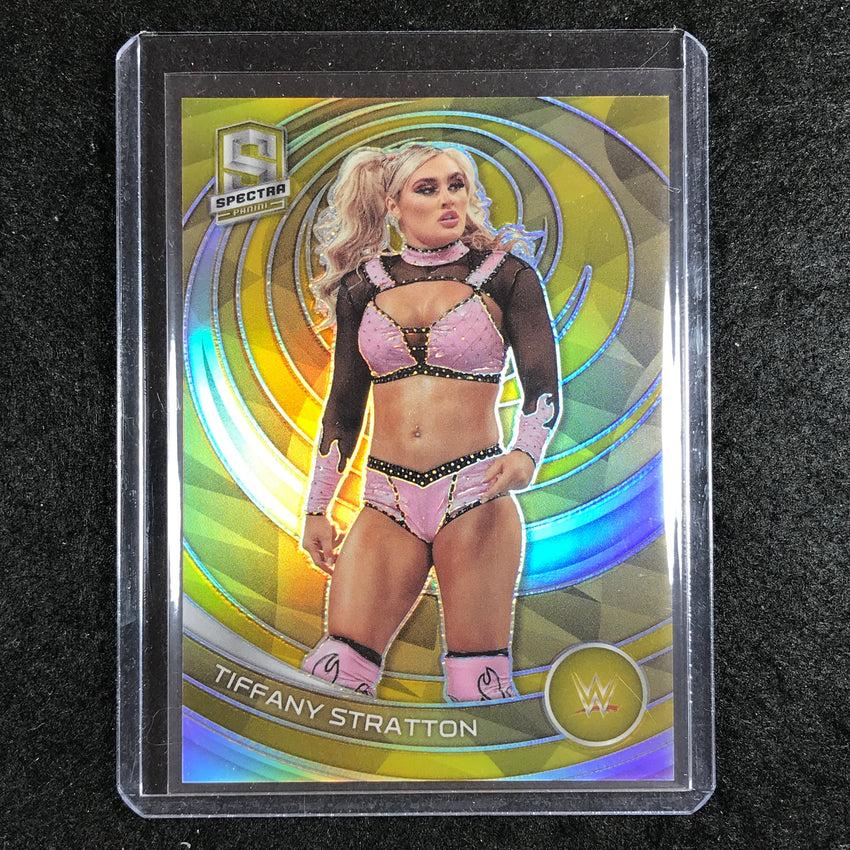 2023 Chronicles WWE TIFFANY STRATTON Spectra Gold 7/10