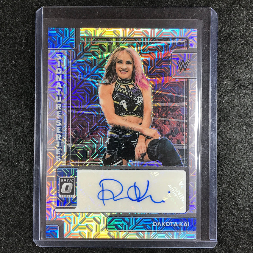 2023 Chronicles WWE DAKOTA KAI Donruss Optic Signature Series Auto Mojo 7/25