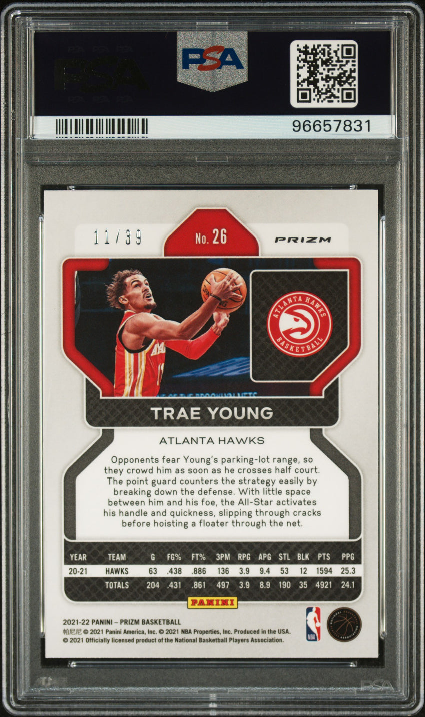 2021 Panini Prizm Trae Young Blue Choice #26 PSA 8 96657831