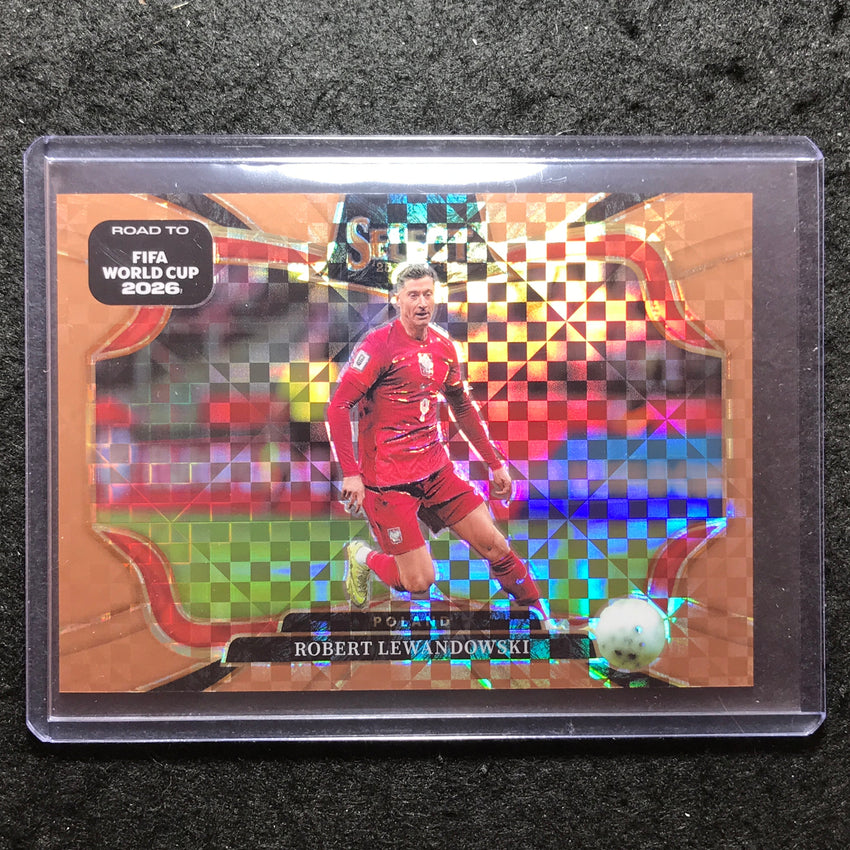 2025-26 Select Road to World Cup ROBERT LEWANDOWSKI Field Level Bronze 48/130
