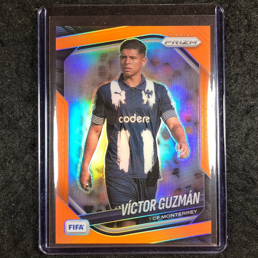 2025-26 Prizm FIFA VICTOR GUZMAN Orange Prizm /125 #137