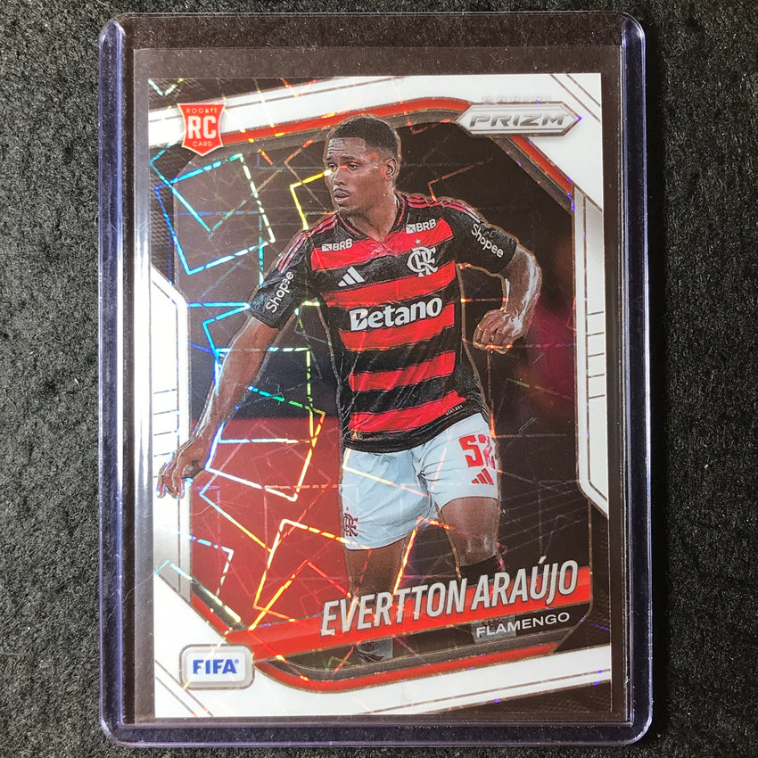 2025-26 Prizm FIFA EVERTTON ARAUJO Rookie White Lazer 6/25 #53