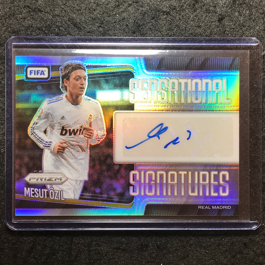 2025-26 Prizm FIFA MESUT OZIL Sensational Signatures Auto Silver Prizm 39/49