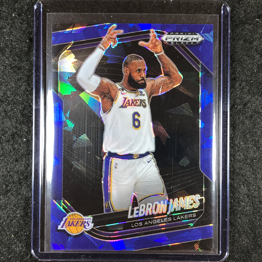 2024-25 Prizm Black LEBRON JAMES Base Blue Ice /125 #52