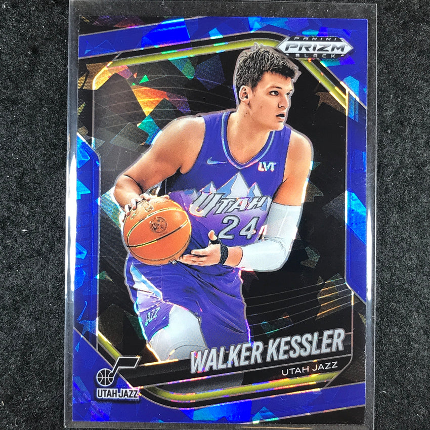 2024-25 Prizm Black WALKER KESSLER Base Blue Ice /125 #98