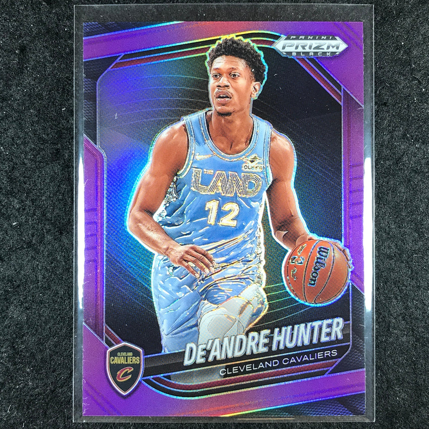 2024-25 Prizm Black DE'ANDRE HUNTER Base Purple 27/99 #138