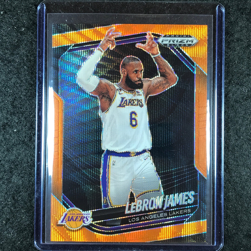 2024-25 Prizm Black LEBRON JAMES Base Orange Wave 22/60 #52
