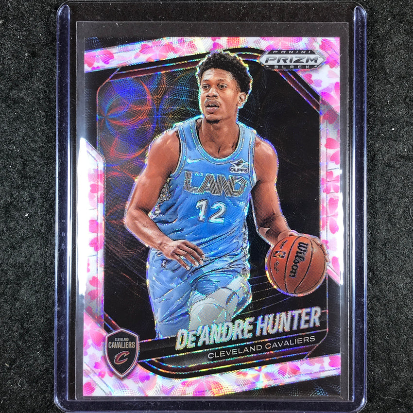 2024-25 Prizm Black DE'ANDRE HUNTER Base Cherry Blossom 10/20 #138