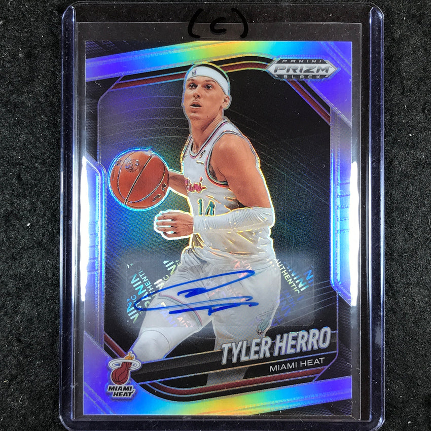 2024-25 Prizm Black TYLER HERRO Base Auto Silver #88