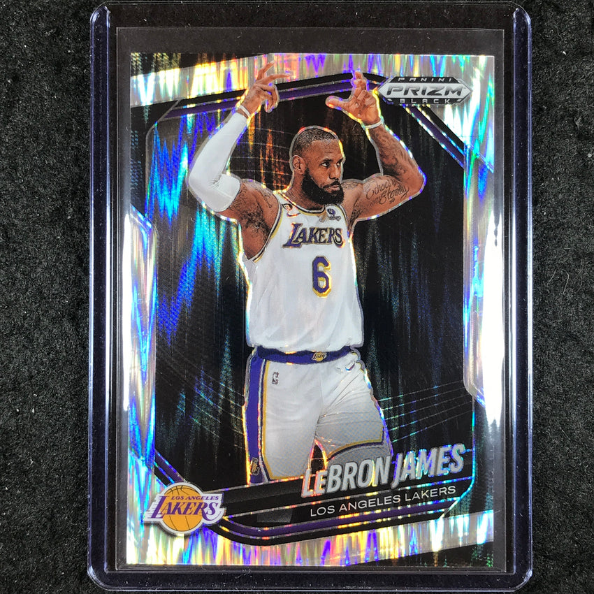 2024-25 Prizm Black LEBRON JAMES Base Skewed /249 #52