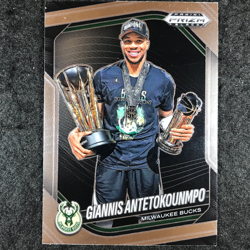 2024-25 Prizm Black GIANNIS ANTETOKOUNMPO Base #159