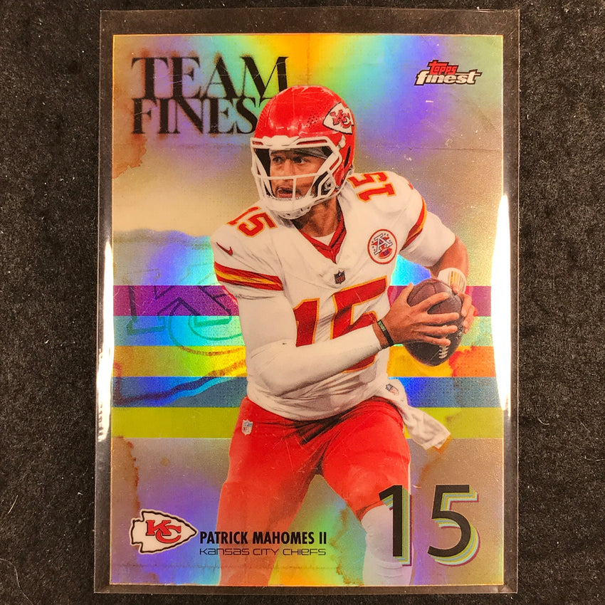 2025 Topps Finest NFL PATRICK MAHOMES II Team Finest Refractor #3