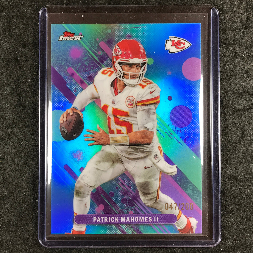 2025 Topps Finest NFL PATRICK MAHOMES II Common Blue 47/200