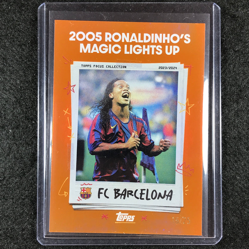 2023-24 Topps Focus Barcelona 2005 RONALDINHO MAGIC Moments In Time Orange 16/25