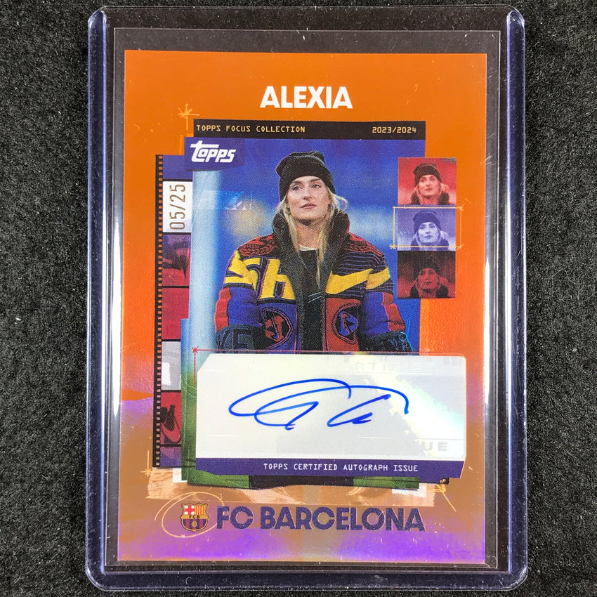 2023-24 Topps Focus Barcelona ALEXIA PUTELLAS Snapshots Auto Orange 5/25