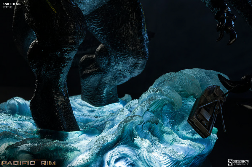 Sideshow Collectibles Pacific Rim Knifehead Statue 624/1000