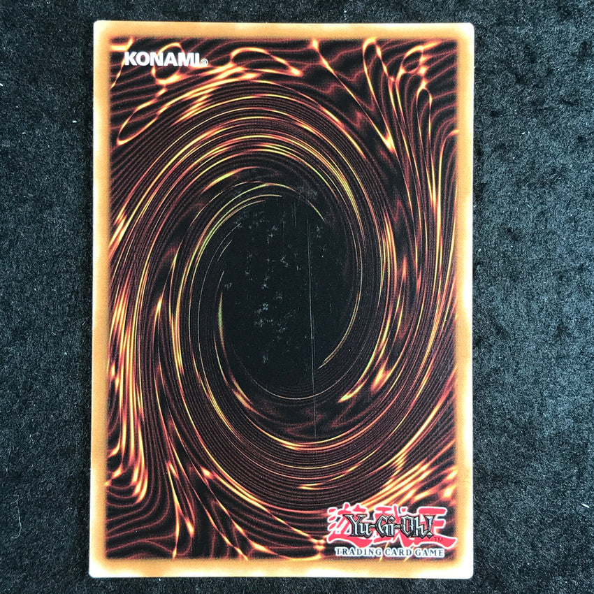 (D) Blue-Eyes White Dragon - GFP2-EN175 - GHOST RARE 1st Edition