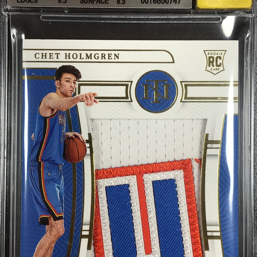 2022-23 National Treasures Chet Holmgren Rookie Patch Auto Gold 5/10 BGS 8.5/10