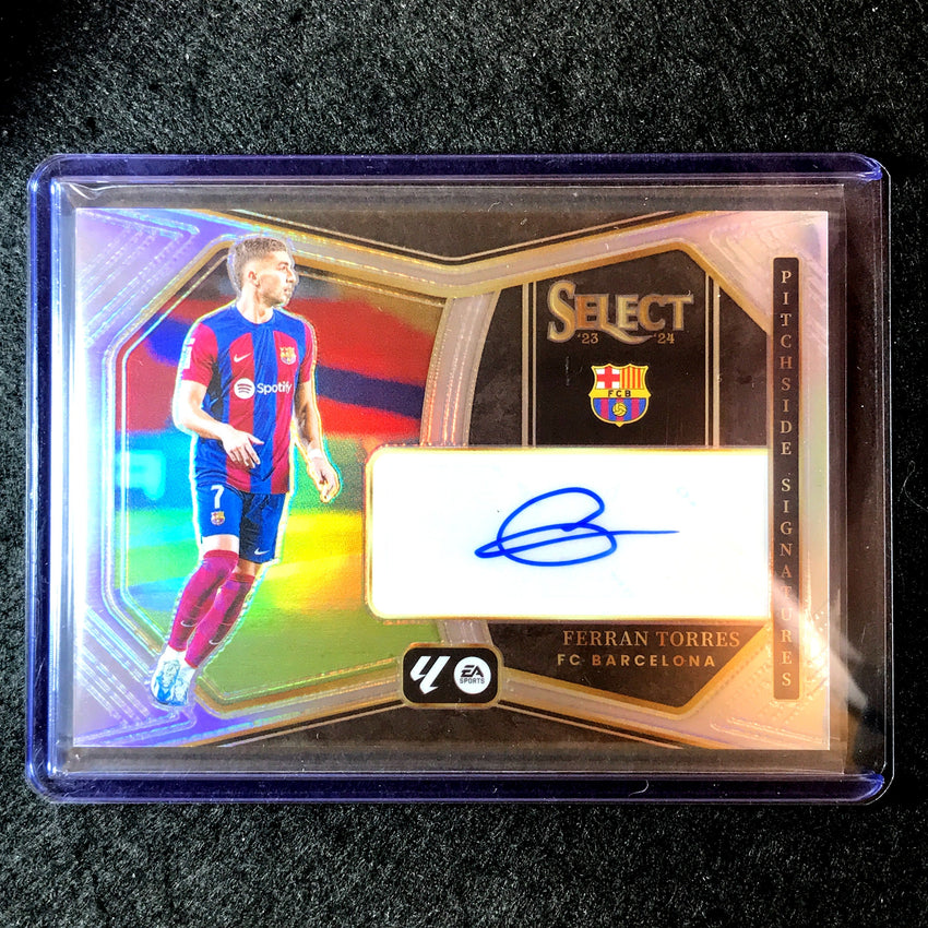 2023-24 Select La Liga FERRAN TORRES Pitchside Signatures Auto #FT