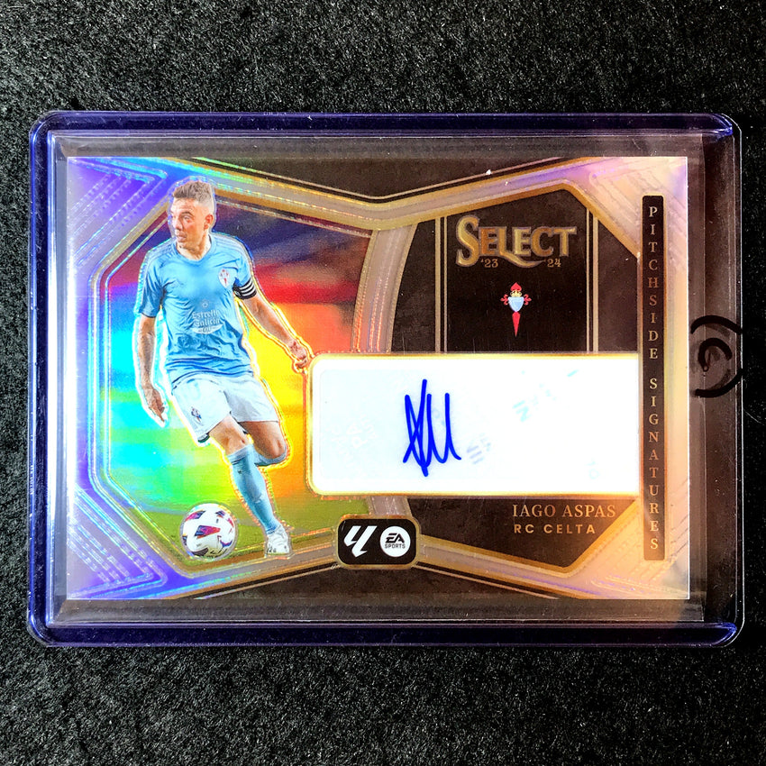 2023-24 Select La Liga IAGO ASPAS Pitchside Signatures Auto #IA (C)