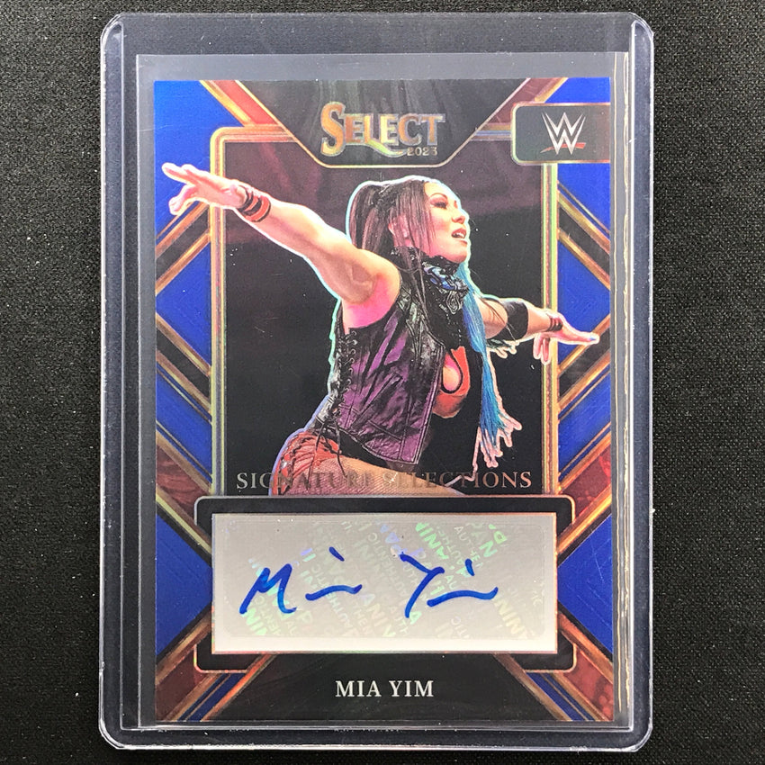 2023 Select WWE Mia Yim Signature Selections Auto Blue 34/35