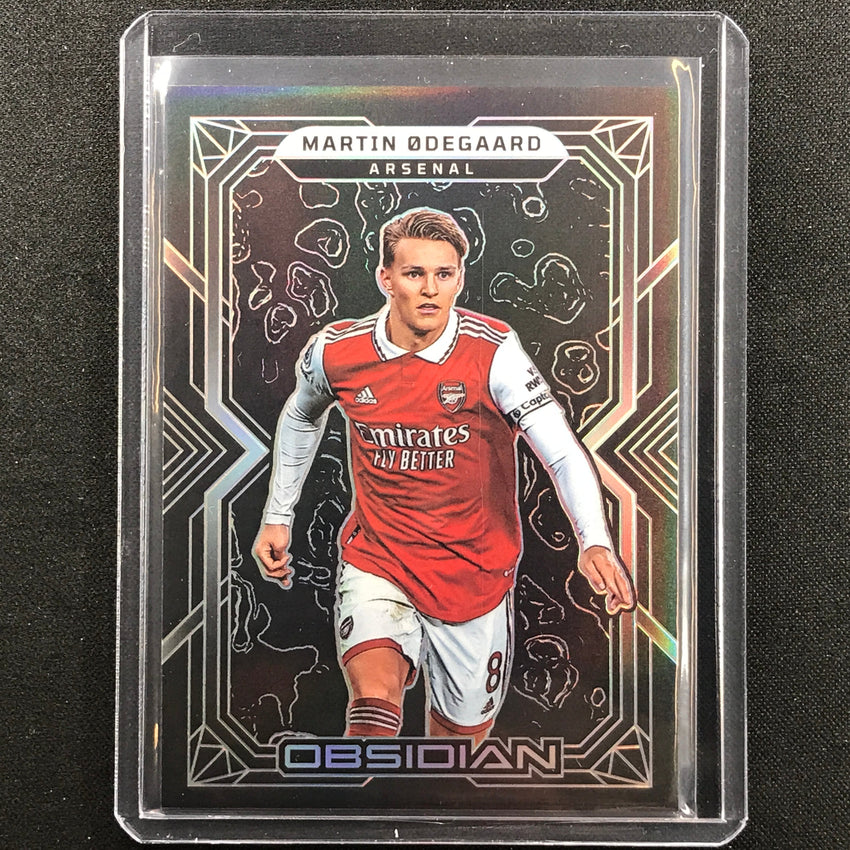 2022-23 Obsidian Martin Odegaard Base Silver 14/115