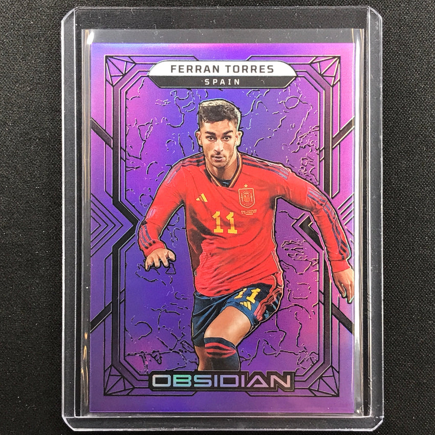 2022-23 Obsidian Ferran Torres Base Electric Etch Purple Flood 1/25
