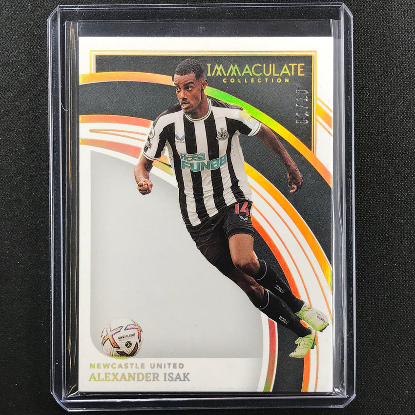2022-23 Immaculate Alexander Isak Base Holo Gold 1/10