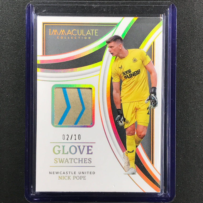 2022-23 Immaculate Nick Pope Glove Swatches Patch Relic Holo Gold 2/10