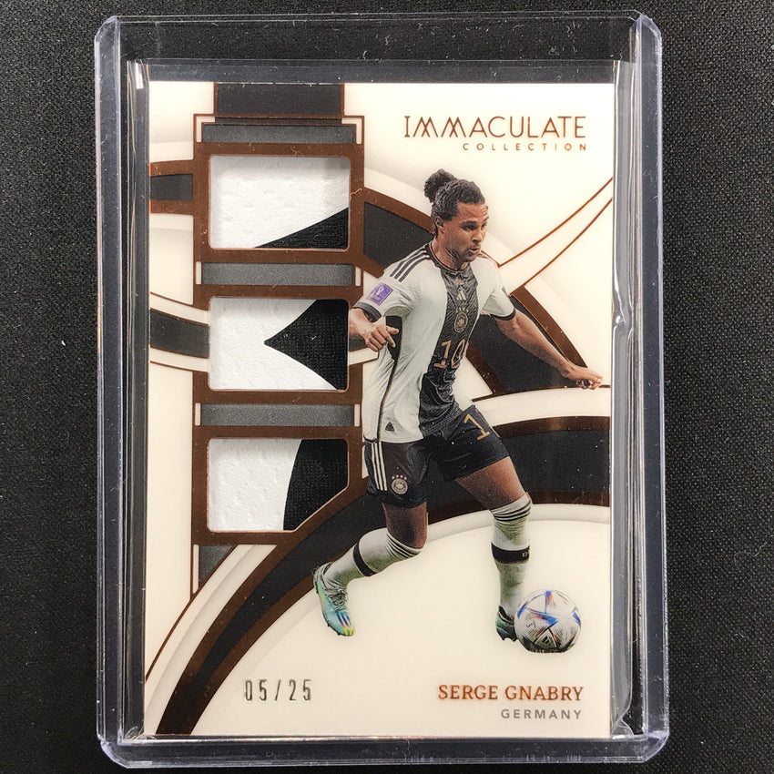 2022-23 Immaculate Serge Gnabry Patch Trios Triple Relic Bronze 5/25