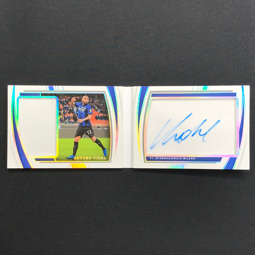 2022-23 Immaculate Arturo Vidal Signature Moves Booklet Jersey Relic Auto 44/64