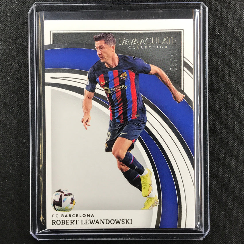 2022-23 Immaculate Robert Lewandowski Base Silver 5/49