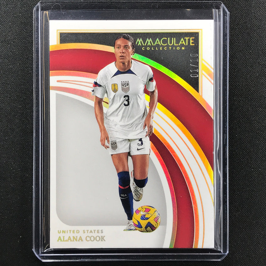 2022-23 Immaculate Alana Cook Base Holo Gold 1/10