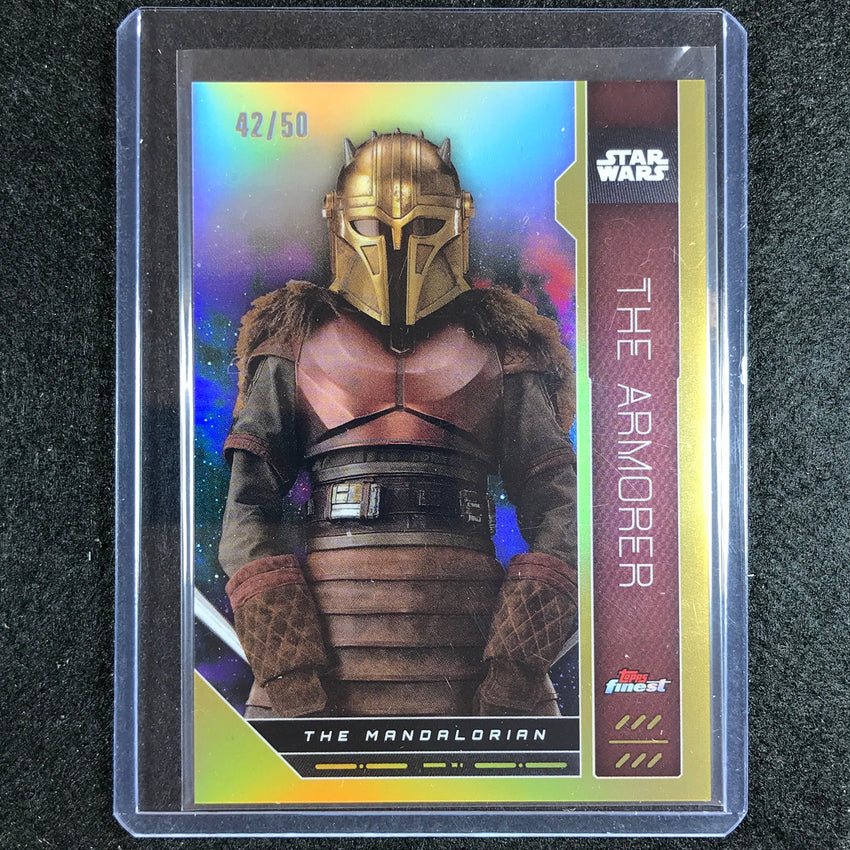 2023 Topps Finest Star Wars The Armorer Base Gold 42/50