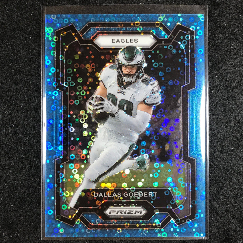 2023 Prizm Football DALLAS GOEDERT Base No Huddle Blue 18/95