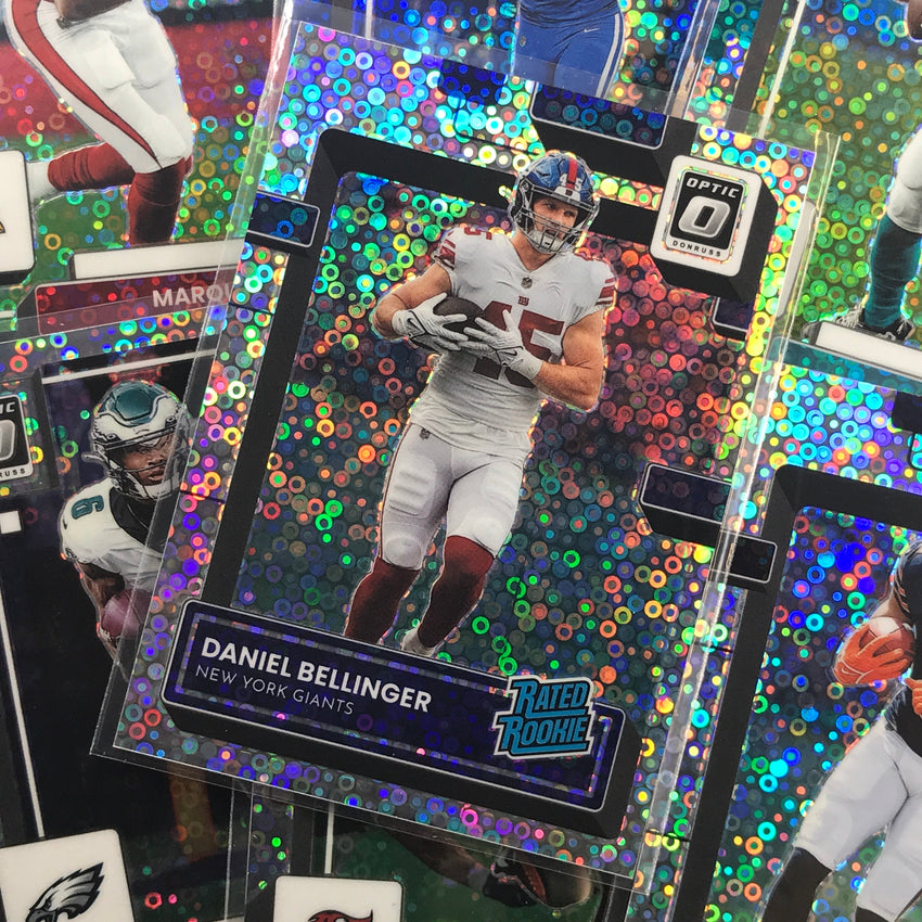 2022 Donruss Optic Brett Favre Silver Circles /125