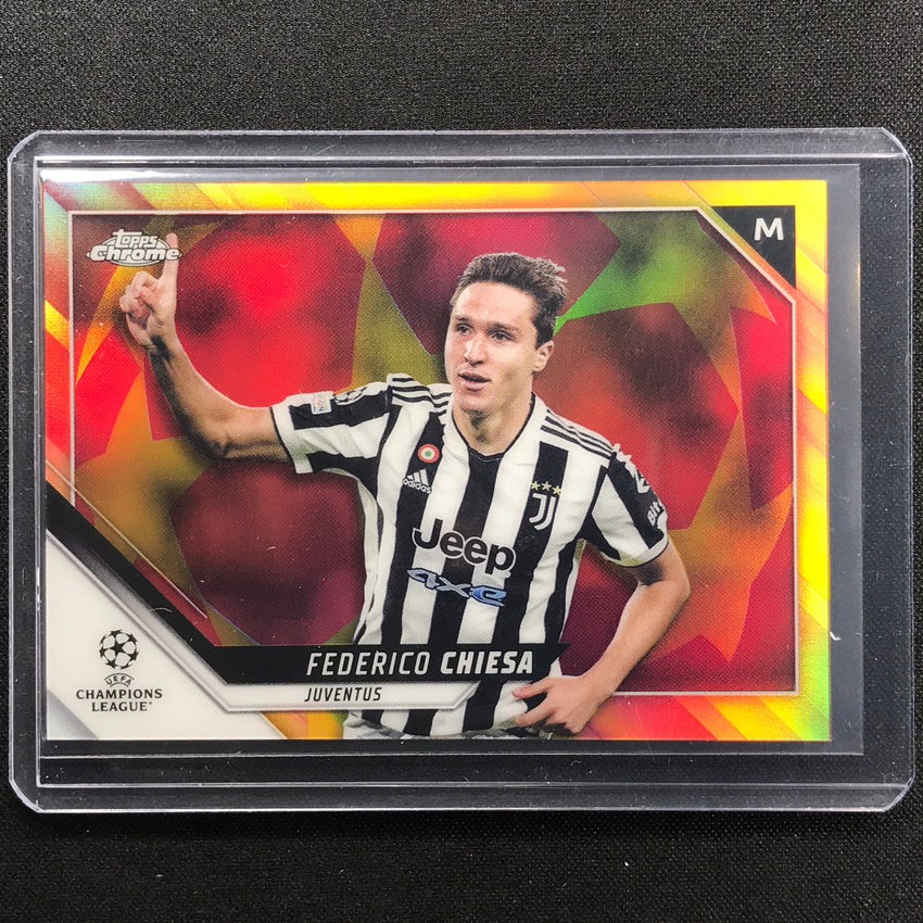 2021-22 Topps Chrome Uefa Ucl Federico Chiesa Red And Gold Starball Ssp No 195