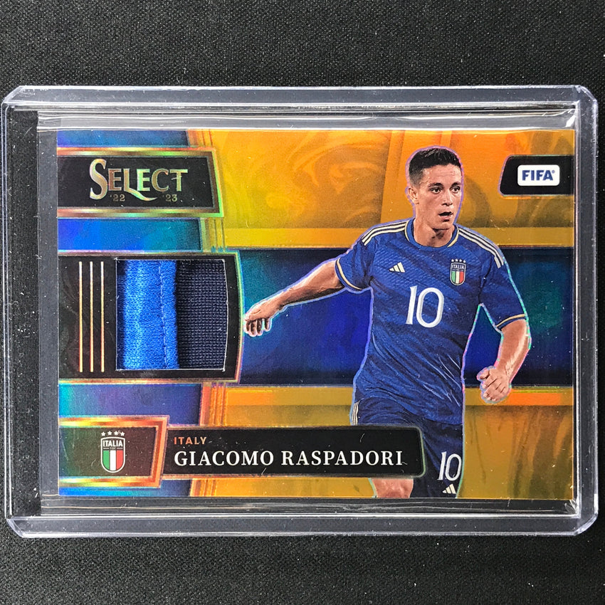 2022-23 Select Fifa Giacomo Raspadori Memorabilia Jersey Patch Relic Gold 1/10