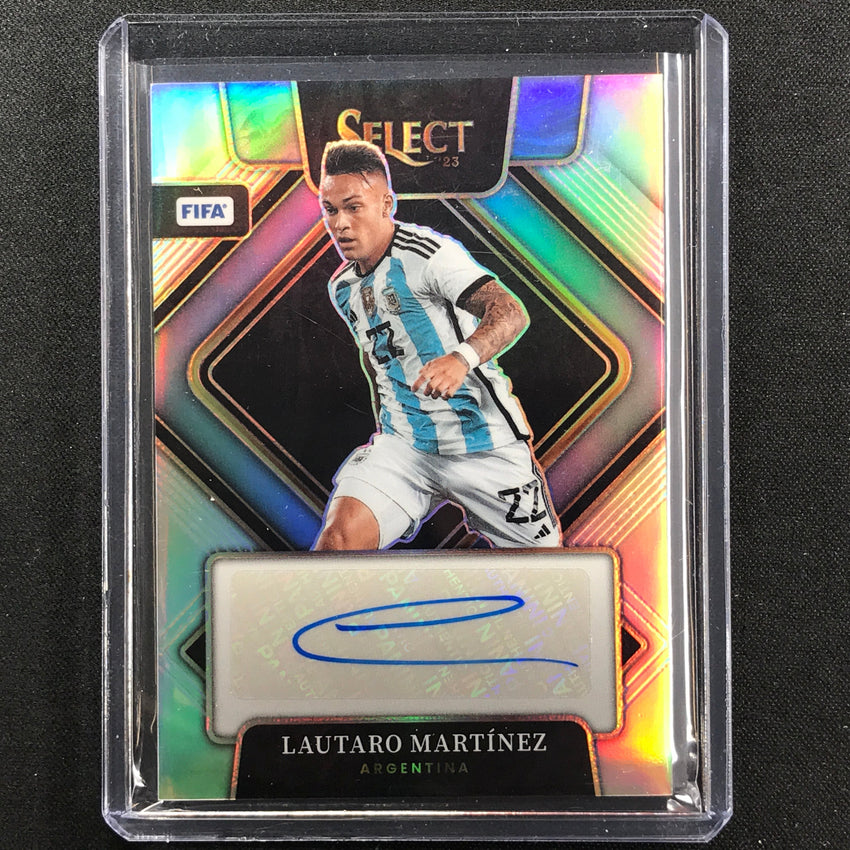 2022-23 Select Fifa Lautaro Martinez Signatures Auto Silver Prizm No Lma