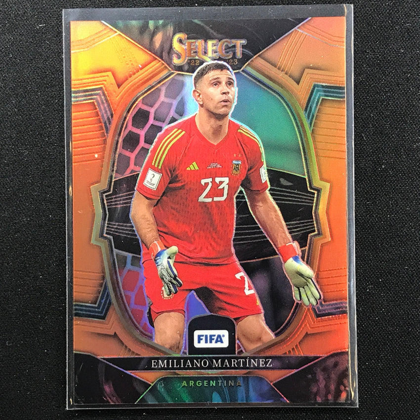 2022-23 Select Fifa Emiliano Martinez Terrace Orange 7/60