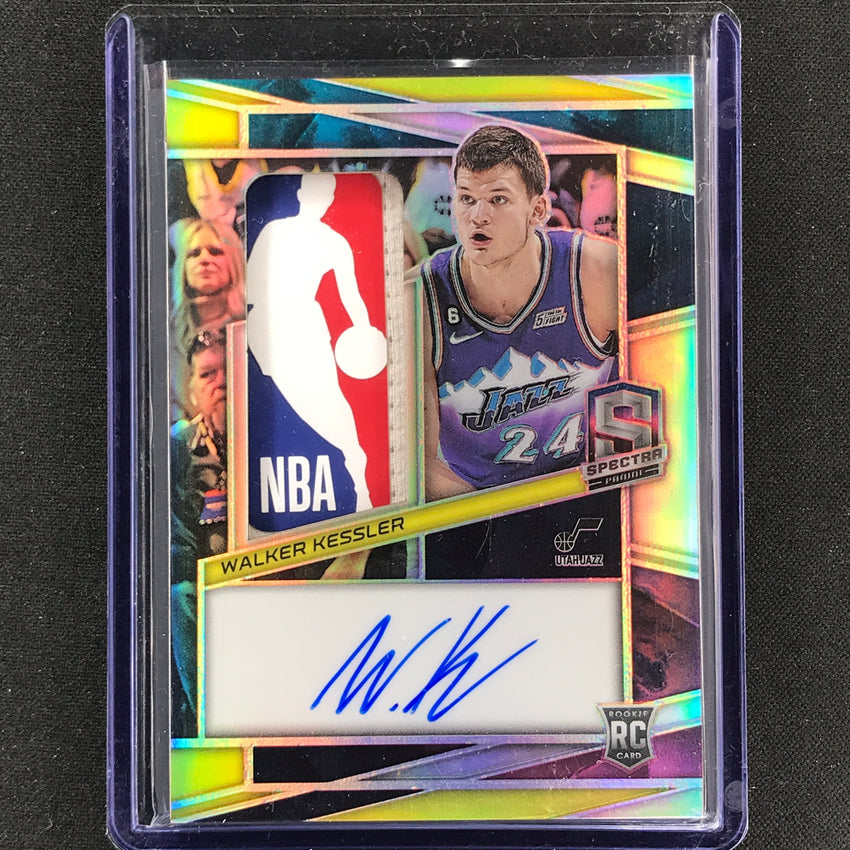 2022-23 Spectra Walker Kessler Rookie Jersey Patch Auto Nebula Logoman 1/1 No 207
