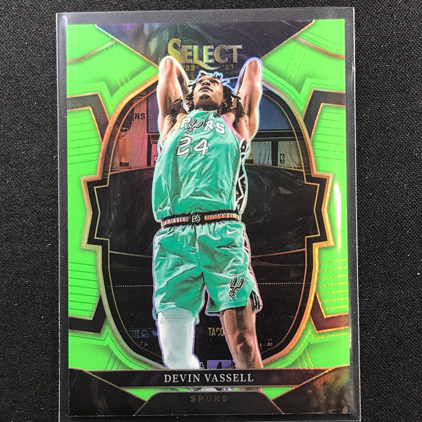 2022-23 Select Devin Vassell Concourse Neon Green 53/75
