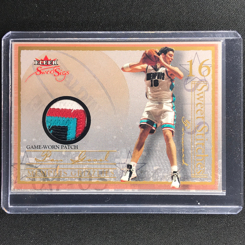 2004-05 Fleer Sweet Sigs Pau Gasol Sweet Stitches Patch Gold 36/50